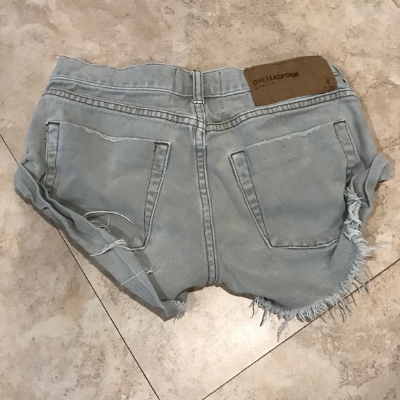 One Teaspoon Shorts Women Size 22 - Picture 2 of 3